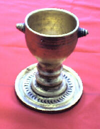 Grail as begging bowl